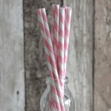 Paper straws pink