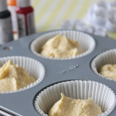 Perfecte vanille cupcakes maken met basisrecept cupcakes